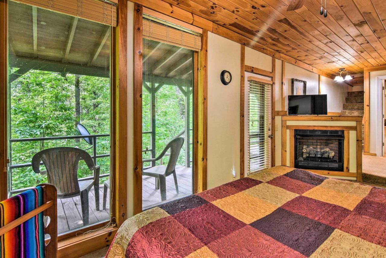 Robbinsville Cabin With Deck 3 Mi To Fontana Lake! Bagian luar foto