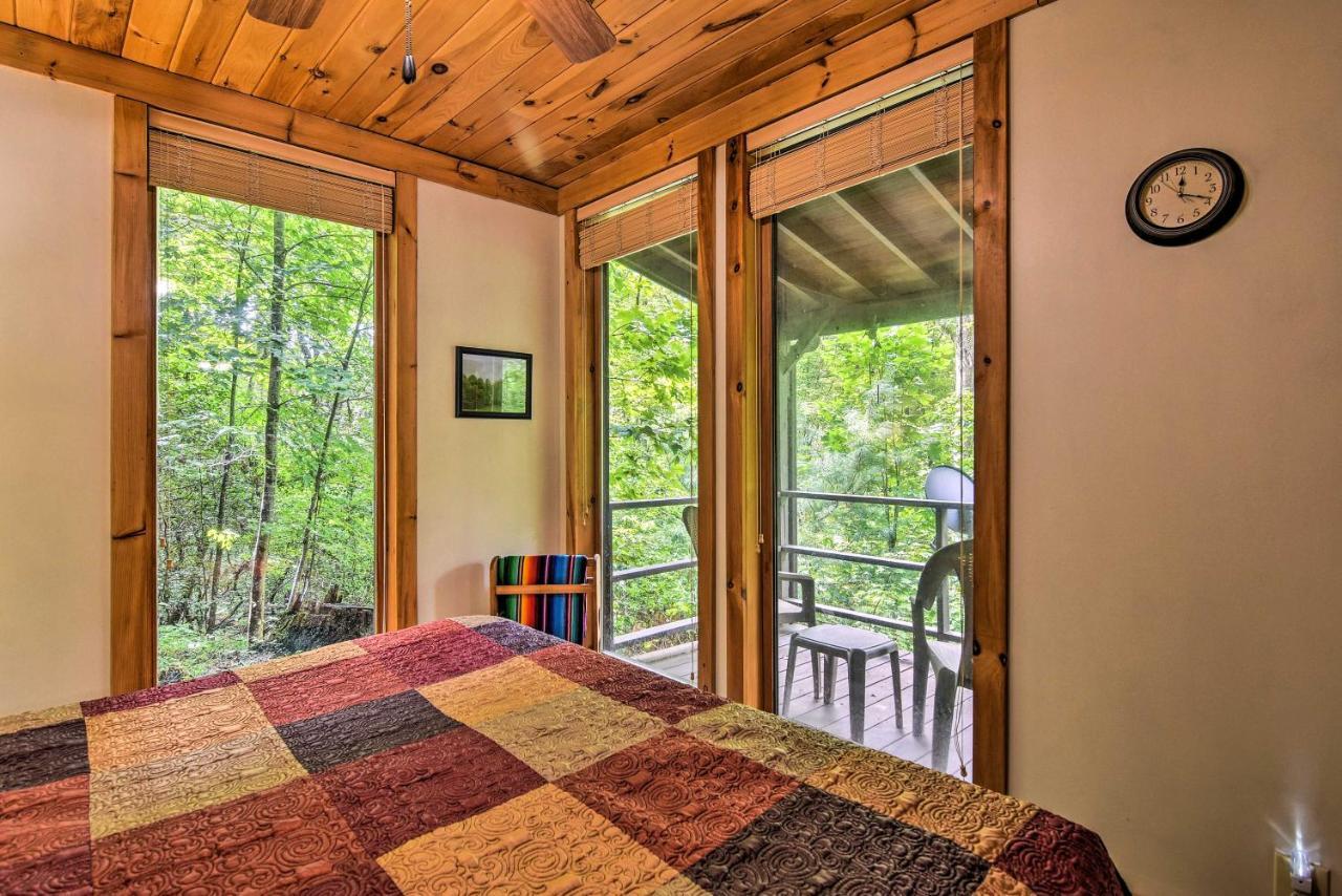 Robbinsville Cabin With Deck 3 Mi To Fontana Lake! Bagian luar foto